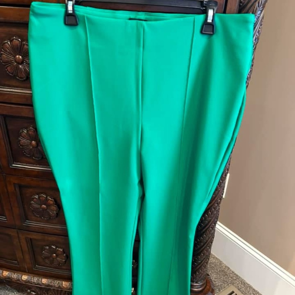 Ladies dress pants elastic waist pull on